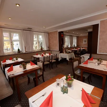 Otel Eisenkrug Dinkelsbühl